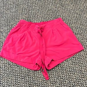 Spring break away short hot pink. Perfect condition!